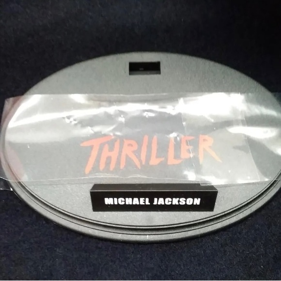 MICHAEL JACKSON Thriller 1/6 Action Figure - Picture 15 of 15